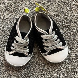 Baby girls converse like sneaker soft shoe glitter black silver and white